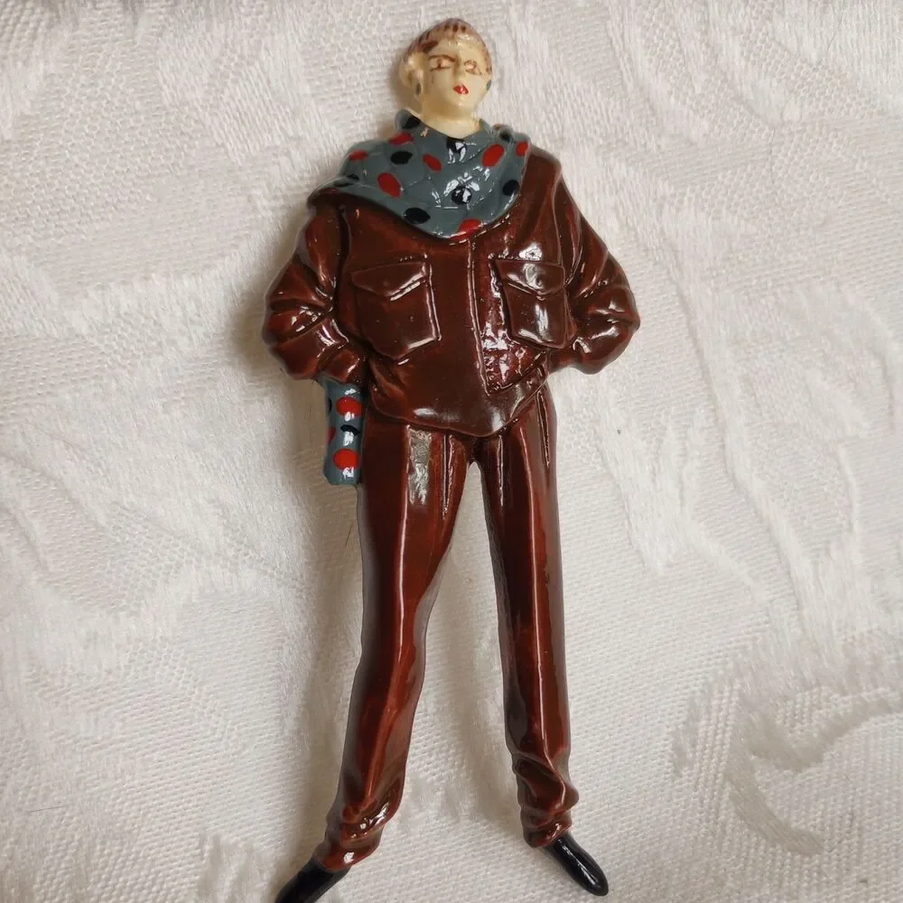 Vtg Molded handpainted Plastic Resin Fashion Lady menswear Brooch Pin 3.5in